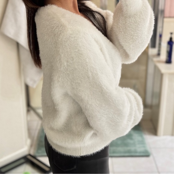 Furry oversized sweater cardigan - Picture 6 of 11